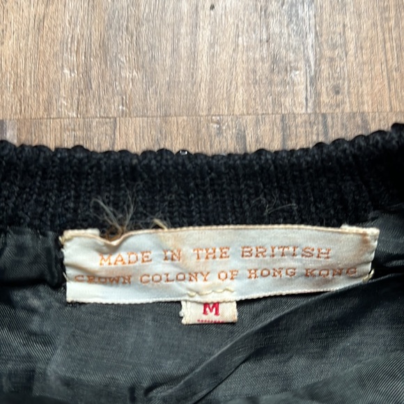 Vintage 50/60’s Black Full Sequin Floral Crown Colony of Hong Kong Sweat… - Picture 7 of 9